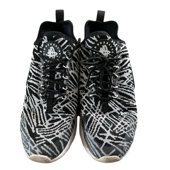 Nike Air Huarache Run Ultra Jacquard Black White Comfort Sole Sneakers - Picture 11 of 11
